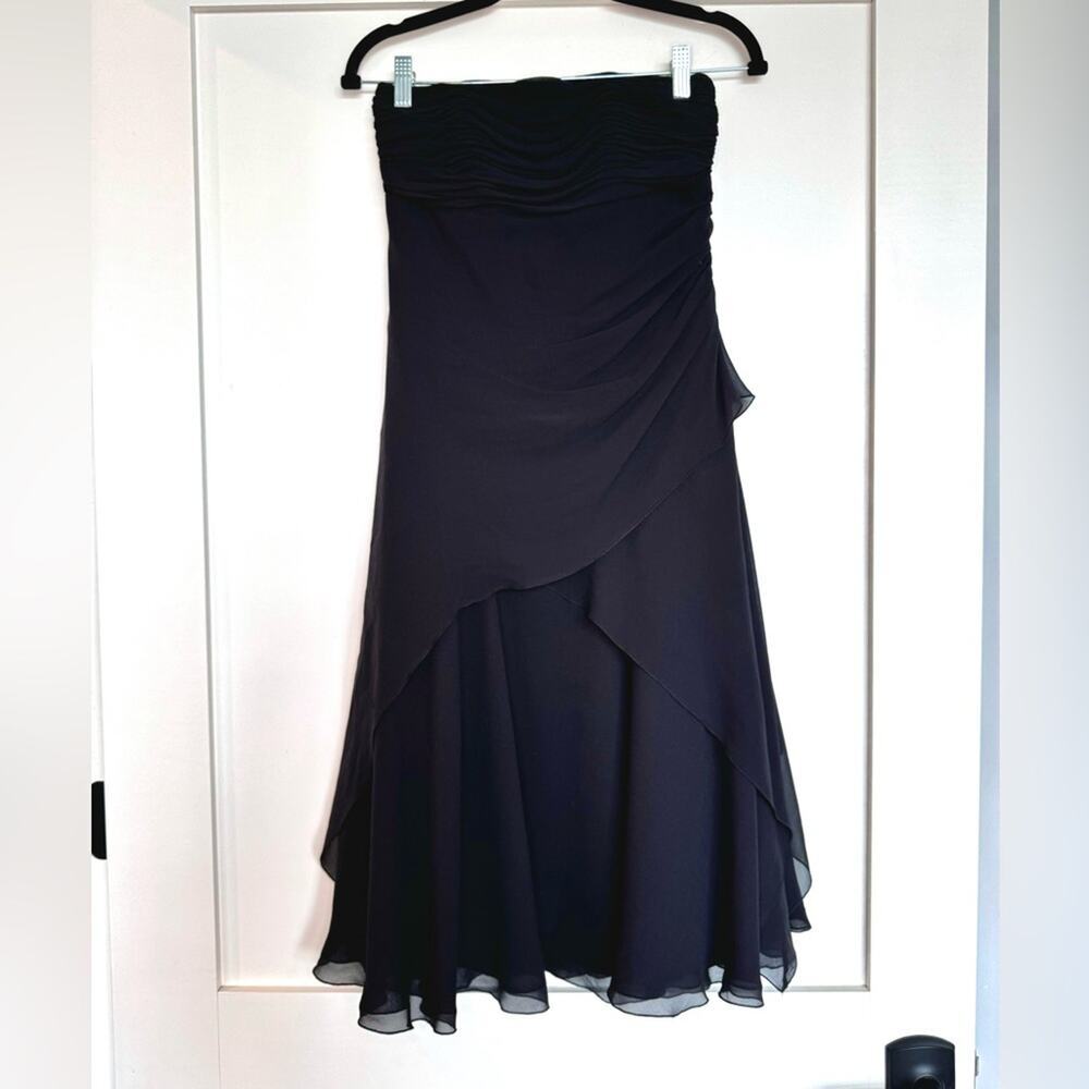 Bloomingdale’s 100% Silk Ruched Midi Strapless Dress Sz 4P